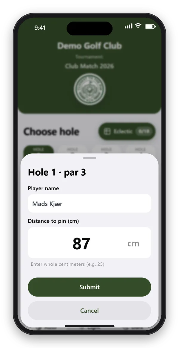 Saisie dans l'appli CTTP Golf : trou 1, par 3, joueur Mads Kjær, distance au drapeau de 87 cm et bouton Submit